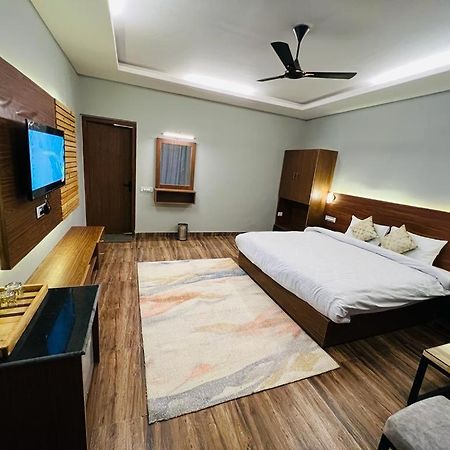 فندق The Foresta By Orchid Hospitality & Holidays مكتزور المظهر الخارجي الصورة