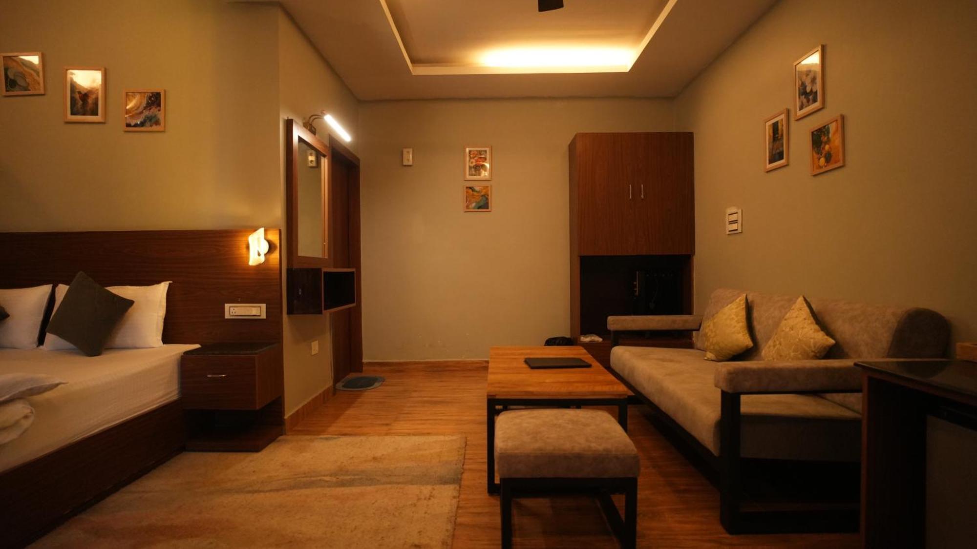 فندق The Foresta By Orchid Hospitality & Holidays مكتزور المظهر الخارجي الصورة